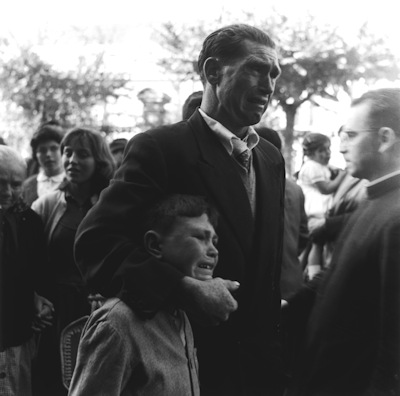 Nombre: "Emigración" Autor: Manuel Ferrol Localización: Puerto de A Coruña Año: 1957